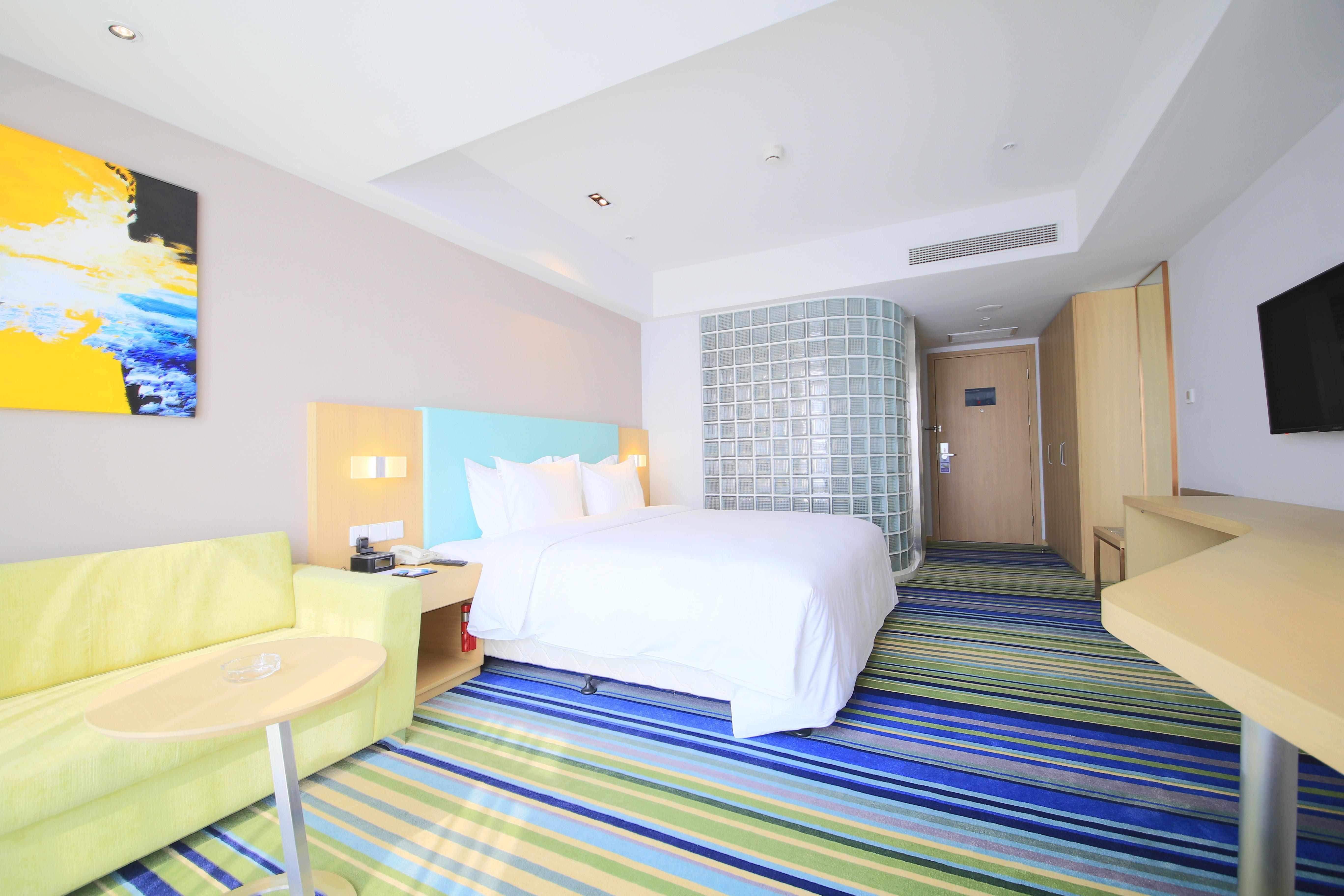 Gaizhou Holiday Inn Express Yingkou Onelong Plaza By Ihg מראה חיצוני תמונה