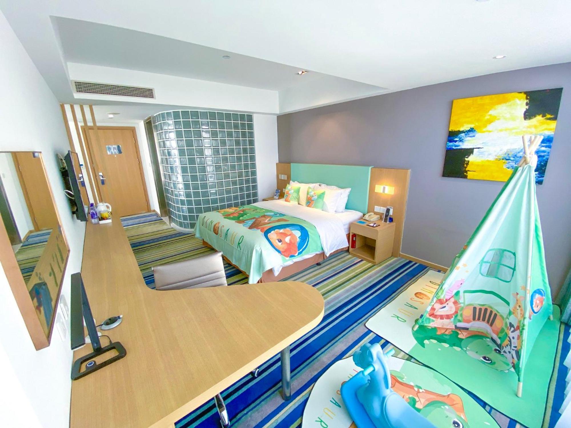 Gaizhou Holiday Inn Express Yingkou Onelong Plaza By Ihg מראה חיצוני תמונה