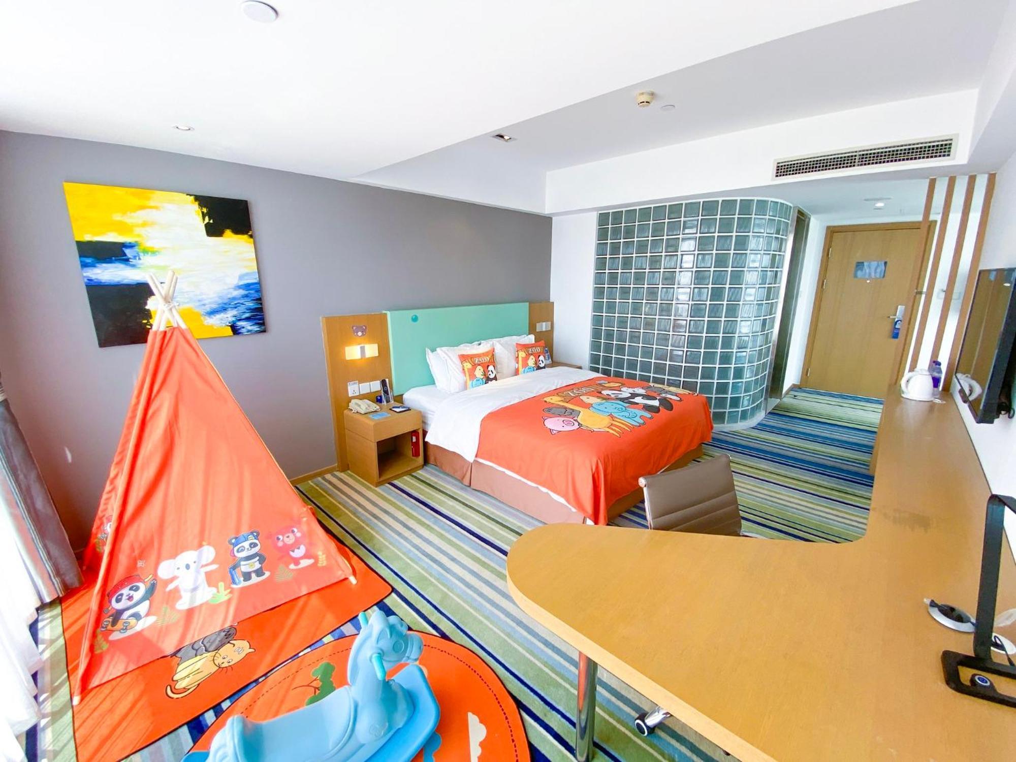 Gaizhou Holiday Inn Express Yingkou Onelong Plaza By Ihg מראה חיצוני תמונה